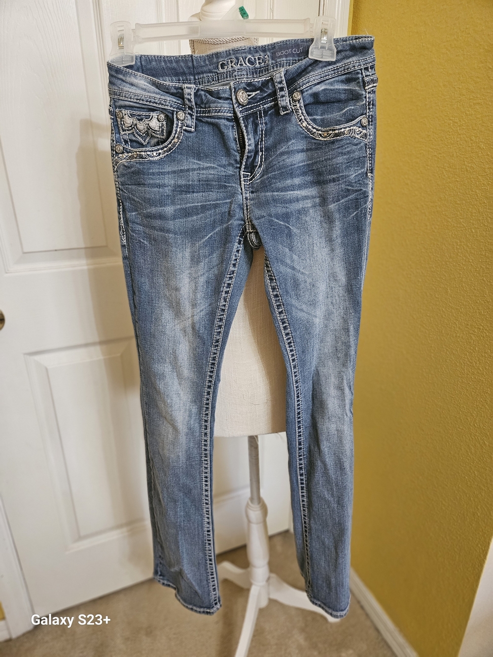 Grace LA Women's Blue Jeans Bootcut Size 27